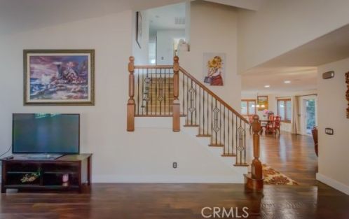 33068 Regina Dr, Temecula CA  92592-1472 exterior