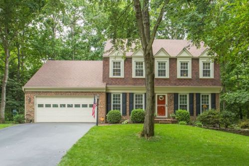 3211 Tally Ho Ct, Woodbridge, VA 22192-3308