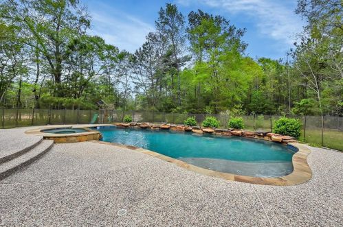 10014 Woodlane Blvd, Magnolia, TX 77354-5716