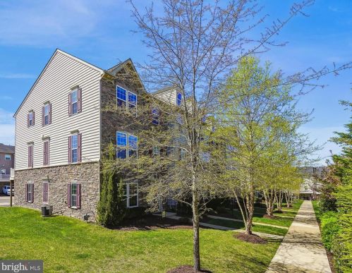 13554 Handel Pl, Gainesville, VA 20155-3633