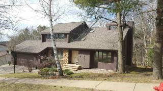 1614 Maple Hill Rd, Wausau, WI 54403-8137