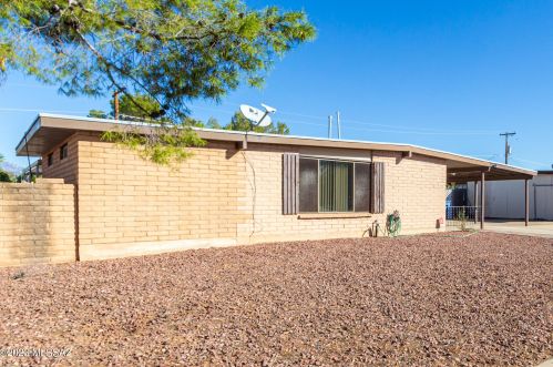6601 Nicaragua Dr, Tucson, AZ 85730-2236