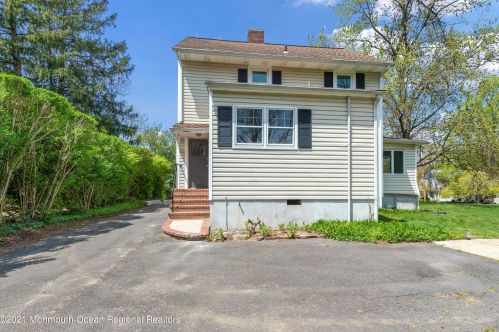 50 Willow Dr, Little Silver NJ  07739-1538 exterior