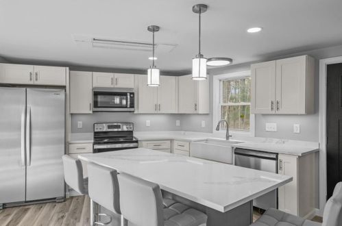 193 Pinehaven Rd, Coventry RI 02816-8934 exterior