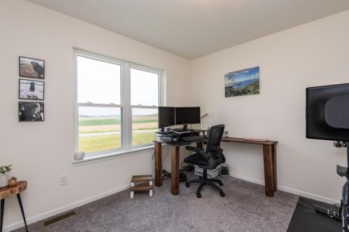 292 Autumn Crest Ln, Lake Mills WI  53551-1951 exterior