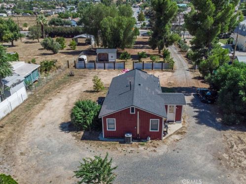 20135 Grand Ave, Wildomar CA  92595-9370 exterior