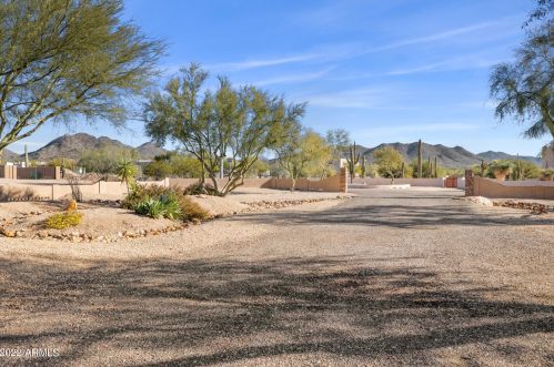 36516 27th Pl, Cave Creek, AZ 85331-0900