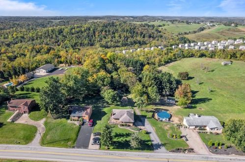 4301 Battle Rdg Rd, Mc Donald PA  15057-2598 exterior