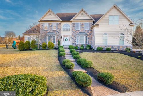 1212 Hurlock Ct, Bear, DE 19701-4960