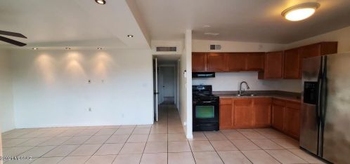 4512 31st St, Tucson, AZ 85711-6318