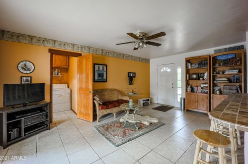 2526 69th Pl, Scottsdale AZ 85253-5908 exterior