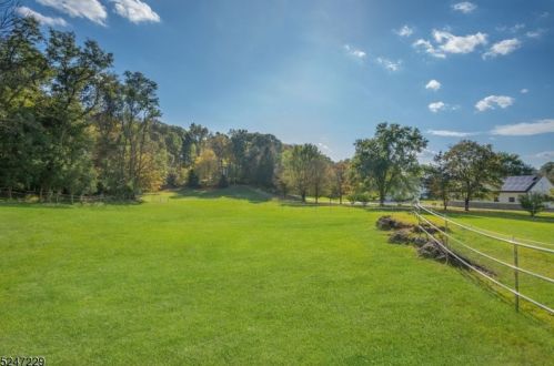 55 Hunts School Rd, Fredon NJ  07860-5405 exterior