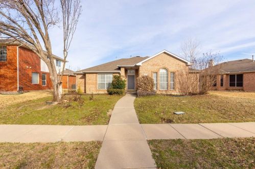 807 Aylesbury Dr, Allen TX  75002-5743 exterior