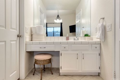 51899 Avenida Carranza, La Quinta CA  92253-3156 exterior