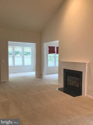 6222 Settlers Trail Pl, Gainesville, VA 20155-1374