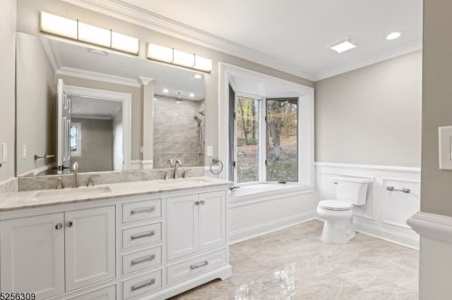 37 Tara Ln, Montville Township NJ  07045-9699 exterior