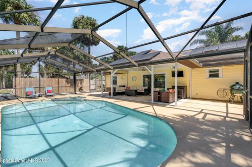 6970 Ackerman Ave, Cocoa, FL 32927-3619
