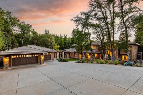 13404 Driftwood Ct, Lake Wildwood, CA 95946-9684