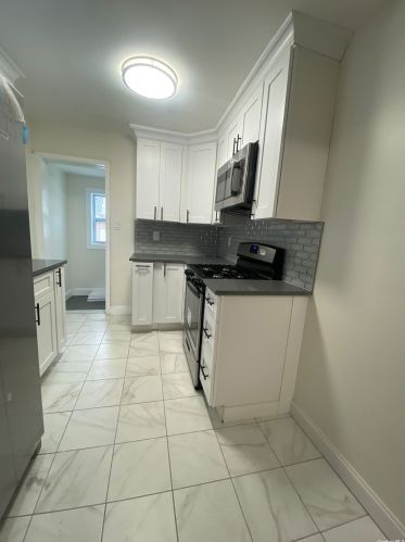 115-29 125th St, Jamaica, NY 11420-2705