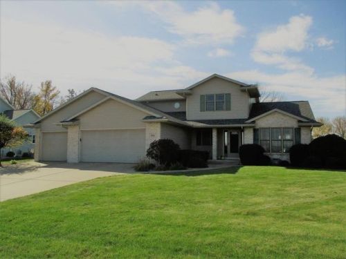 991 Golfview Dr, Brillion, WI 54110-1701