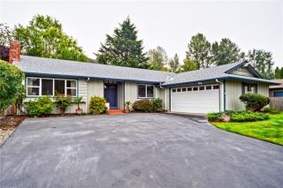 14318 112th Ave, Kirkland, WA 98034-4403