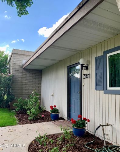 4800 68th St, Scottsdale AZ 85251-1100 exterior