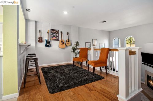 254 E St, Benicia CA  94510-3274 exterior