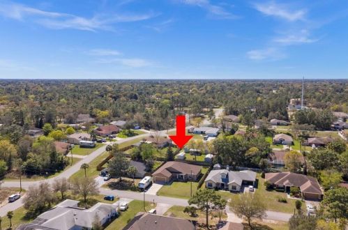 2201 Maximilian Ave, Brooksville, FL 34609-5037