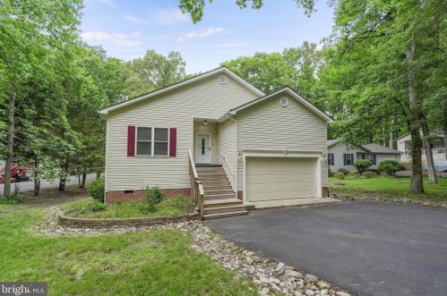 820 Eastover Pkwy, Locust Grove VA  22508-5171 exterior