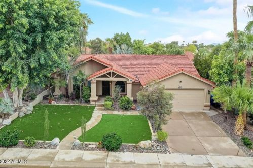 15848 16th St, Phoenix AZ  85022-3326 exterior