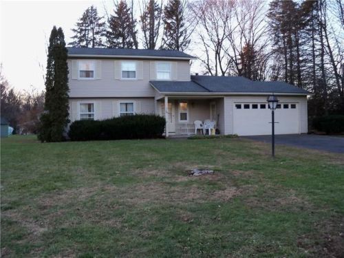 765 Yorkshire Cir, Webster, NY 14580-2638