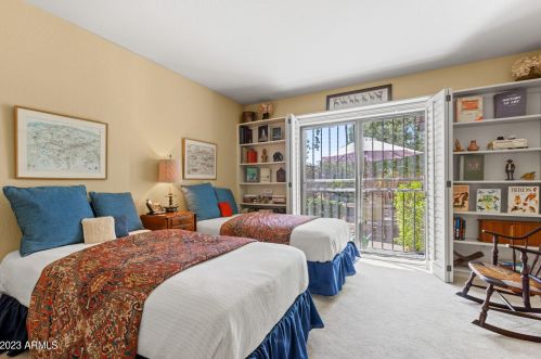 6839 17 Pl, Phoenix AZ 85086-5706 exterior