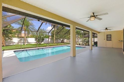 3728 6th Ave, Cape Coral FL  33904-5203 exterior