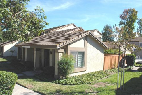 9932 Pineknoll Ln, San Diego, CA 92124-1810