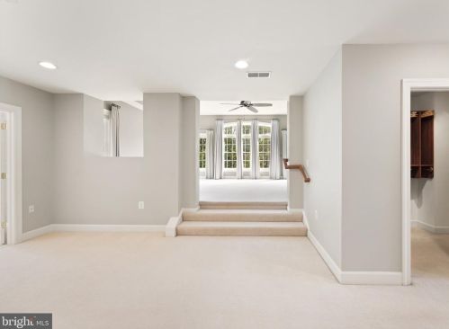 43530 Butler Pl, Leesburg VA 20176-7428 exterior