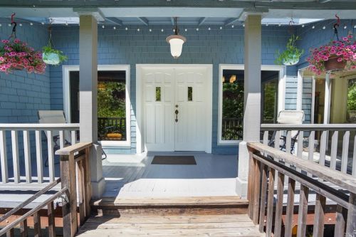 105 Lagunitas Rd, Lagunitas, CA