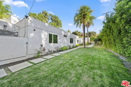4570 Comber Ave, Van Nuys, CA 91316-3807