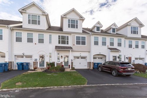 307 Ross Ct, Wyncote, PA 19095-1228