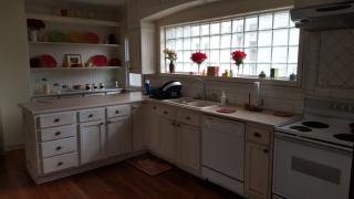 1834 Layton Blvd, Milwaukee WI  53215-2218 exterior