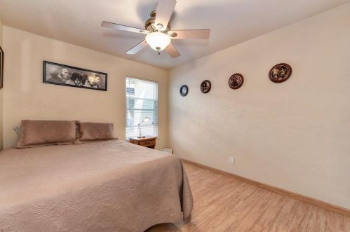 102 Seafarer Ct, Folsom CA  95630-2332 exterior