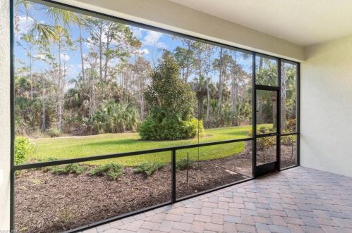 4464 Tamarind Way, Naples FL  34119-9684 exterior