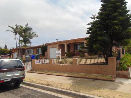 215 Harbison Ave, National City CA  91950-2157 exterior