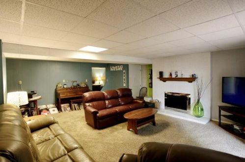 261 Constitution Dr, Chillicothe OH  45601-2120 exterior