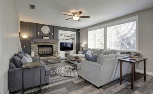 6826 Kilconnell Dr, Elk Grove CA 95758-4489 exterior