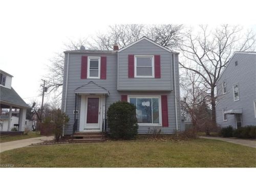 354 214th St, Cleveland, OH 44123-1954