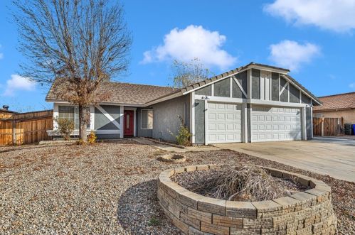 12989 Snowview Rd, Victorville, CA 92392-7400