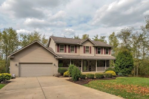 201 Ridge Rd, Eighty Four, PA 15330-1635