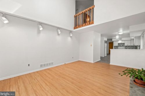 241 Marple Rd, Haverford PA  19041-1029 exterior