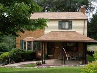 1415 Main St, Bridgeville, PA 15017-2611