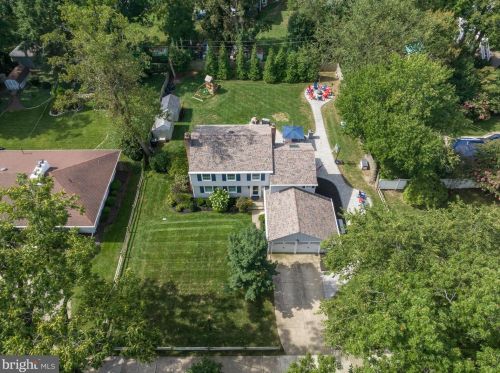 116 Howard St, Riverton NJ  08077-1328 exterior